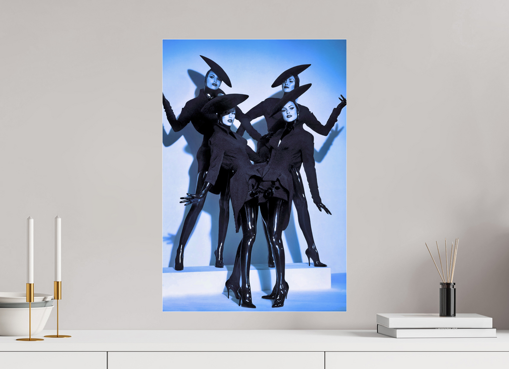 16 x 23.7″, Complete Thierry Mugler, A/W Cirque d'Hiver Paris 1995
