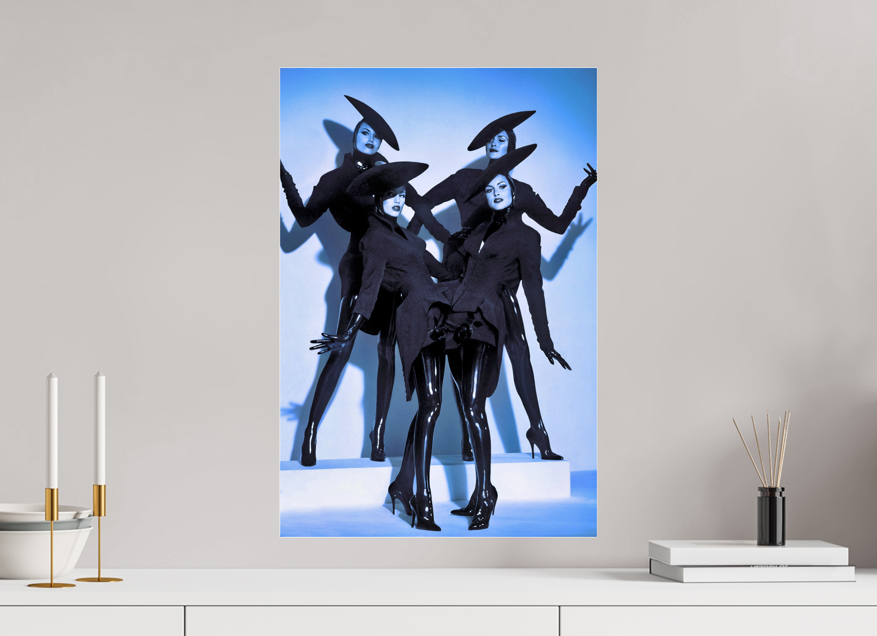 16 x 23.7″, Complete Thierry Mugler, A/W Cirque d'Hiver Paris 1995