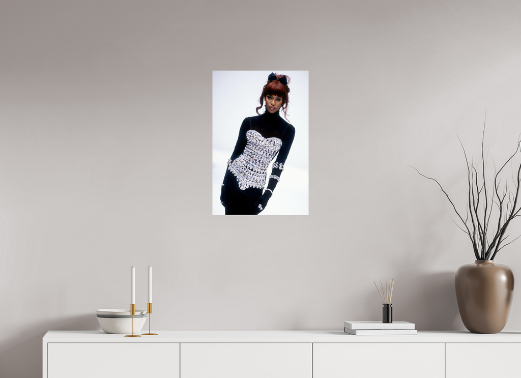 16 x 24″, Complete Dolce & Gabanna A/W Naomi Campbell, Milano 1992