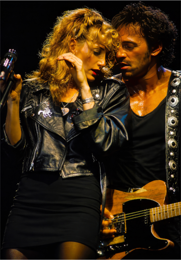 Main image BRUCE SPRINGSTEEN & PATTY SCALFIA, PARIS 1987