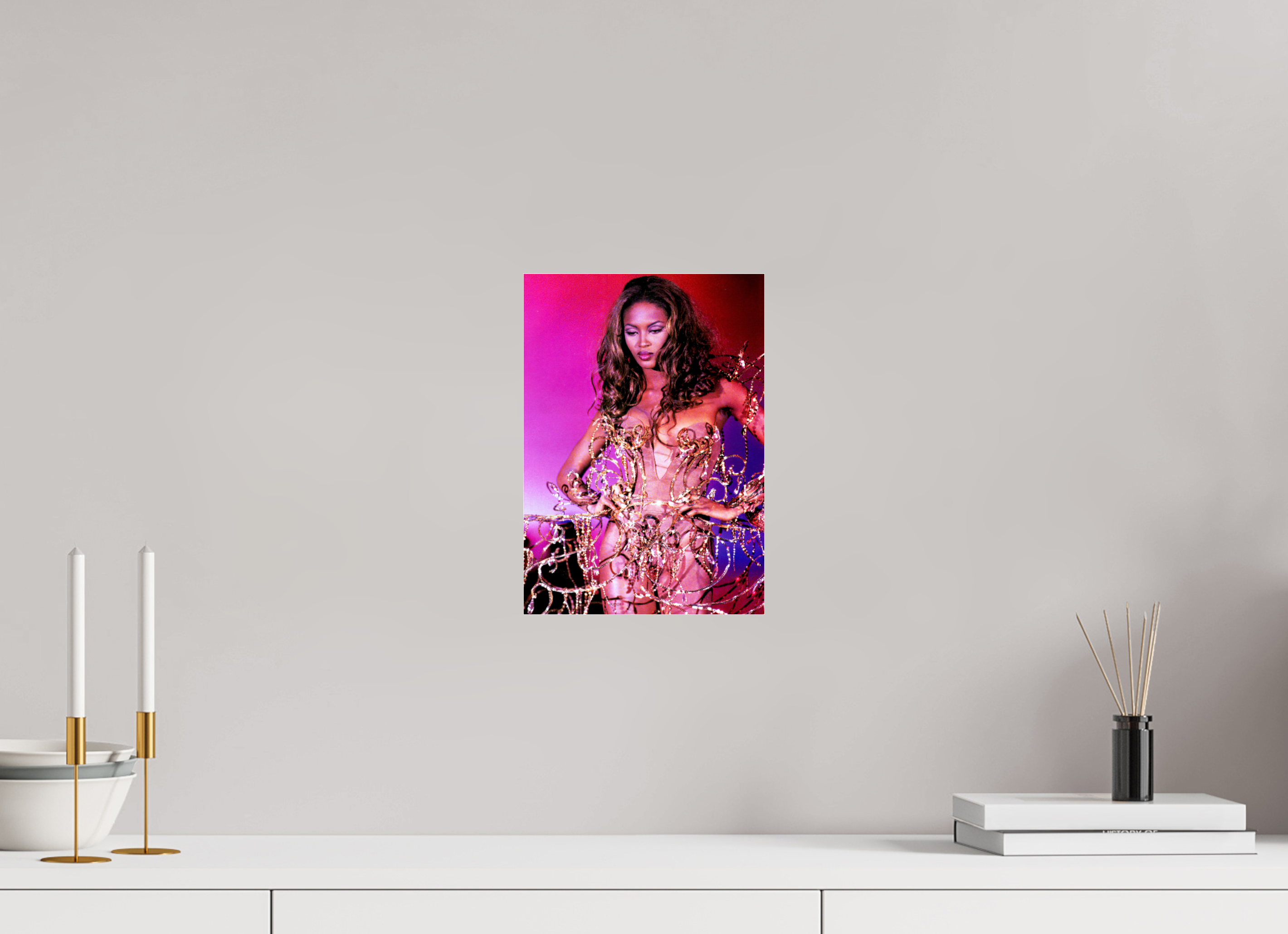 ISO A4 (21 x 29,7 cm), Complete Thierry Mugler Haute Couture, Naomi Campbell, Paris 1997