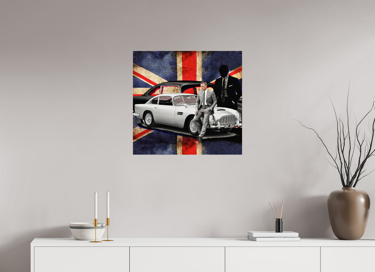 25.3 x 24″, Complete Francesca Gerardi, Bond, James Bond