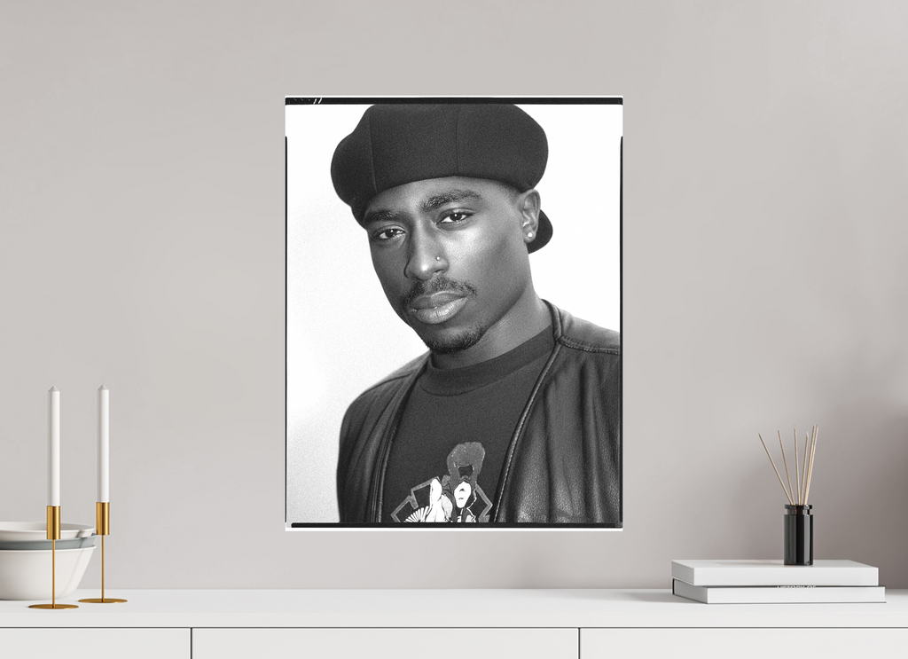 16 x 20.7″, WW CANVAS Tupac, Los Angeles 1993