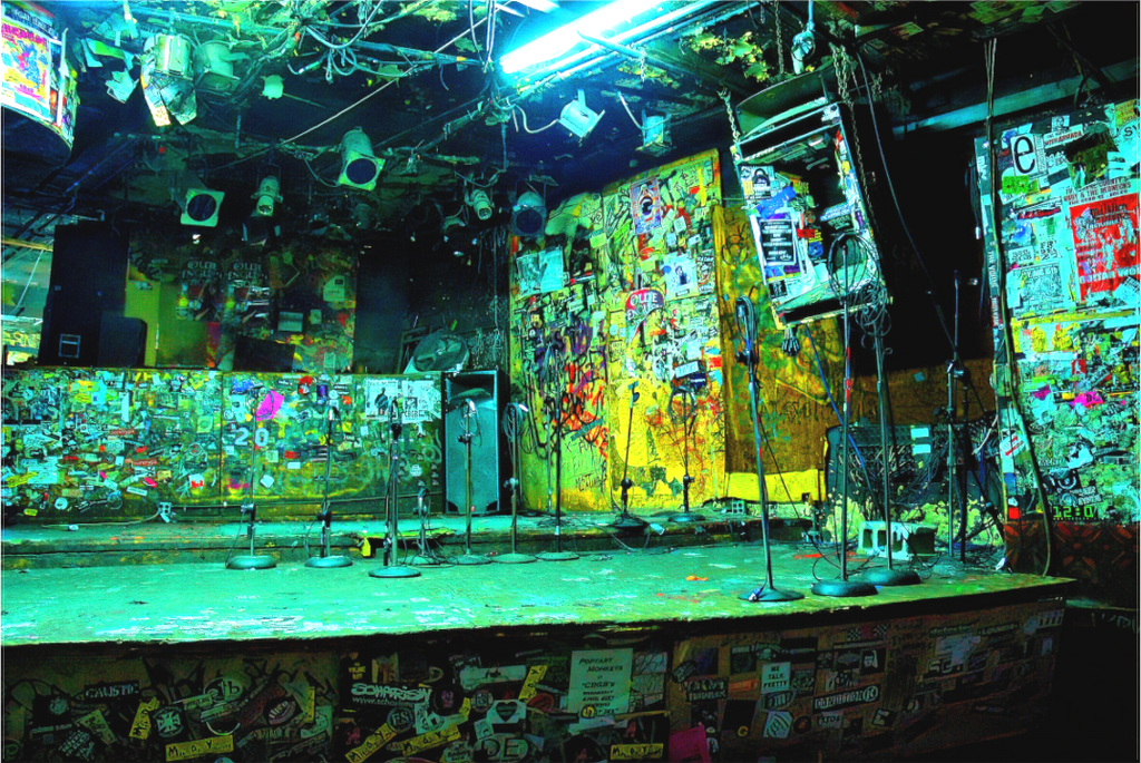Main image Roberto Rabanne, CBGB'S Stage, New York 2006